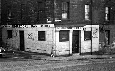 McGregor's Bar Colinto 1960sn Street corner of Payne Street